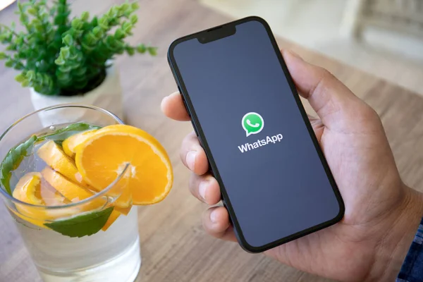 How to remove WhatsApp hack? (in 1 second)